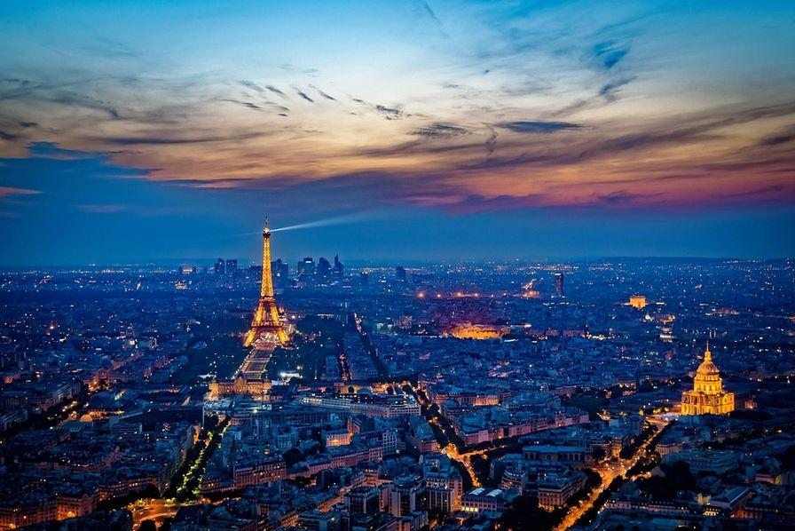 Destinations &Eacute;tonnantes
